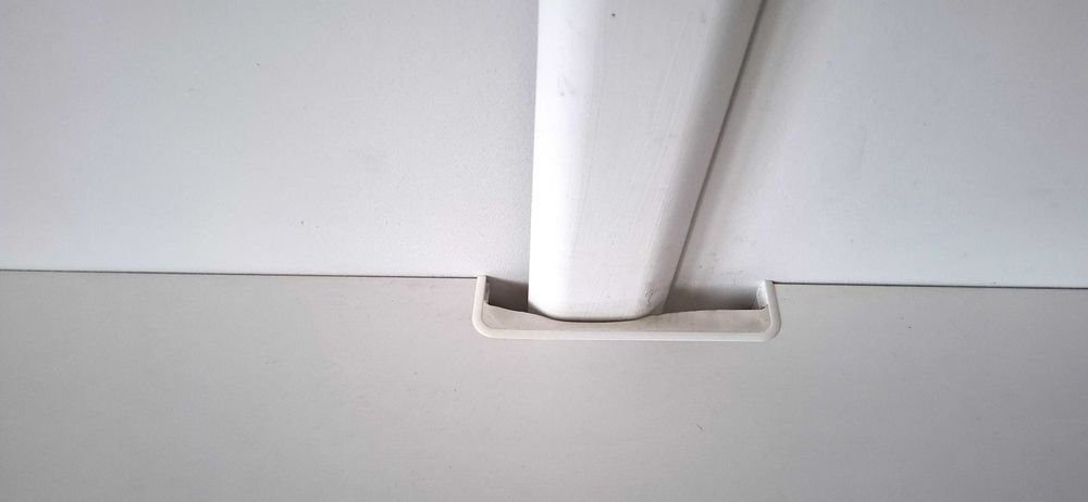 Szafka RTV podwieszana IKEA Besta