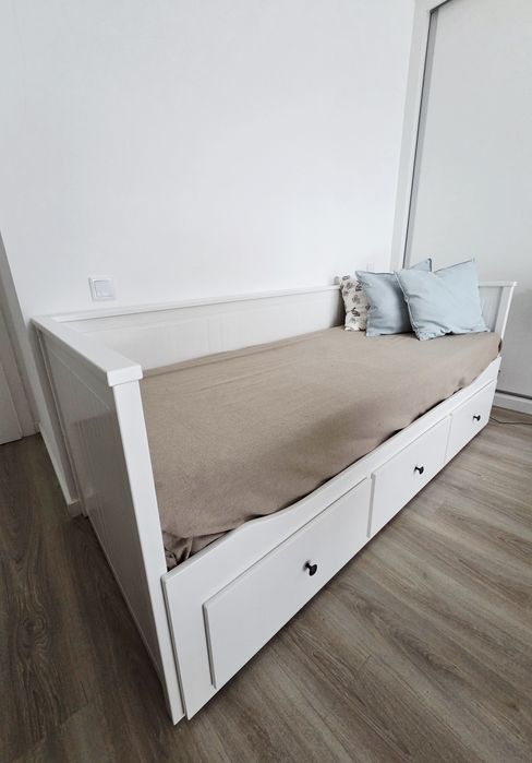 Cama Hemnes - IKEA