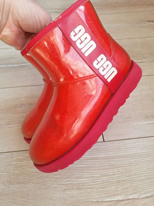 Уггі Ugg жіночі р-р 36