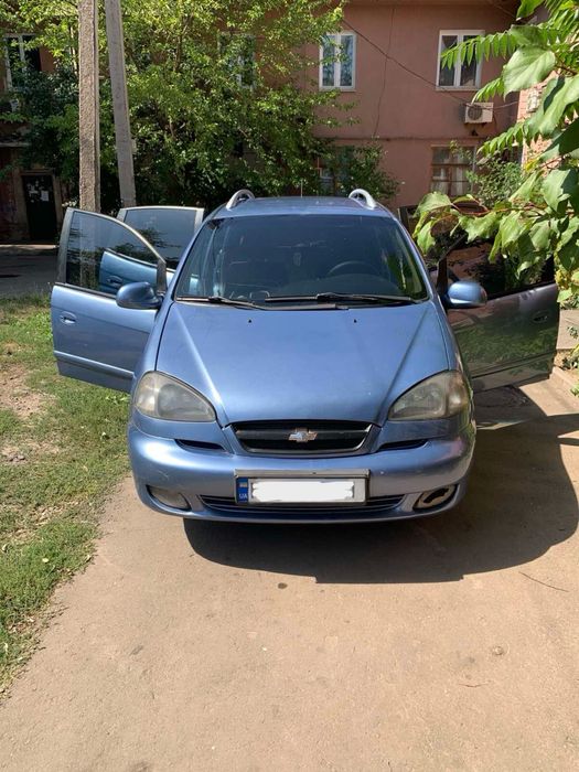 Продам шеврале такума