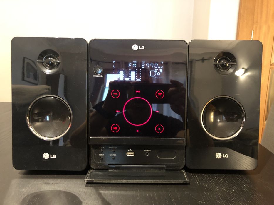 Aparelhagem LG como nova.