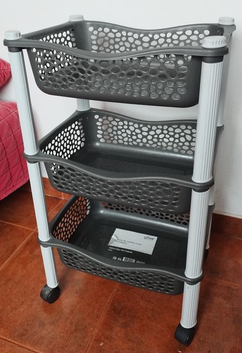 Mesa de cabeceira+Mesa de apoio+carrinho de cozinha+estante de aço