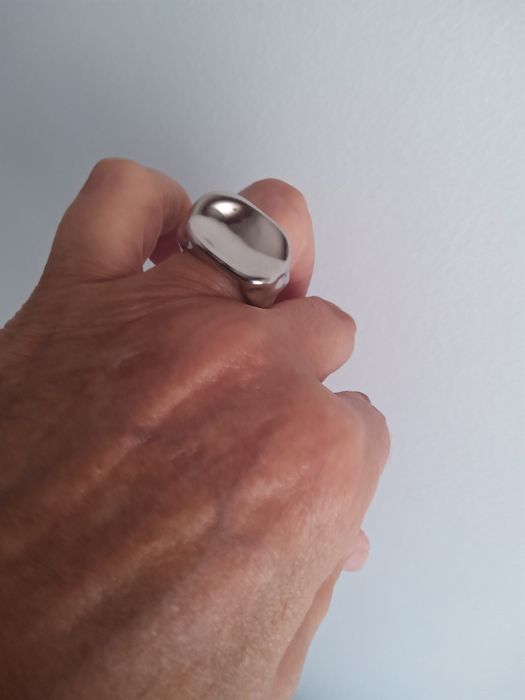 Anel ajustável dá para qualquer medida