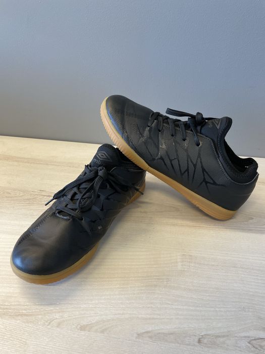 Umbro Velocita Alchemist 1.0 Buty Halowe