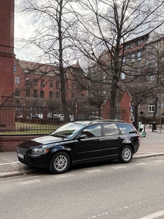 Volvo V50
