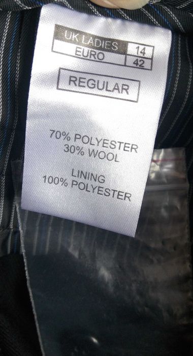 Чорні жіночі брюки класика розмір 14 на 48, вовна 30%