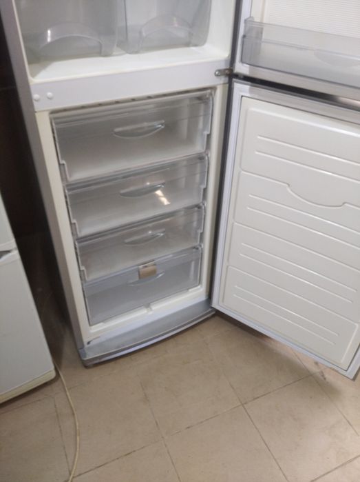 Холодильник Атлант продам