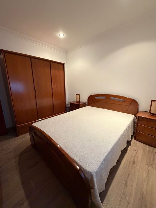 Quarto completo em muito bom estado