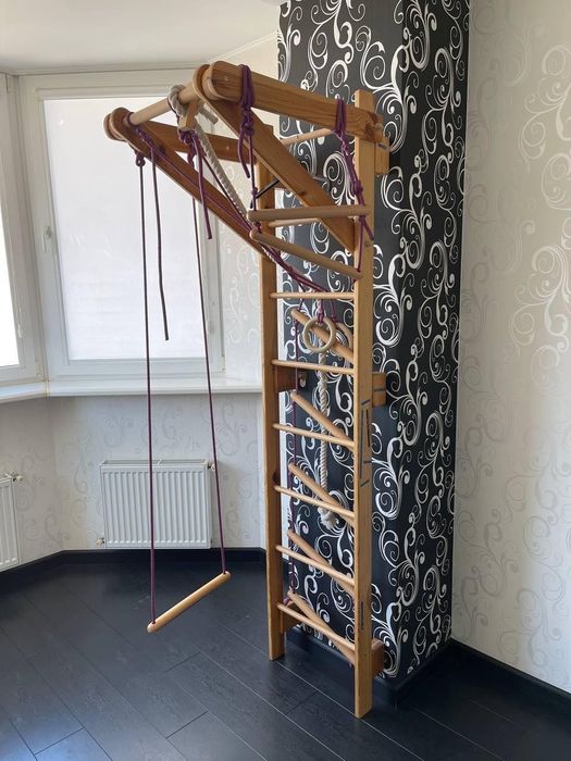 Дитяча Шведська стінка