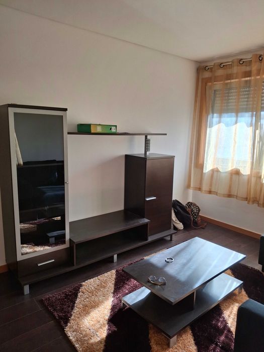 Mobiliário - mesas, cadeiras, móveis de sala, quarto e WC, Sofás