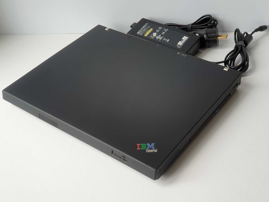 Ноутбук ThinkPad T42 2373FYG