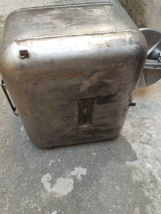 армейский бак полевой кухни (перегонный куб)