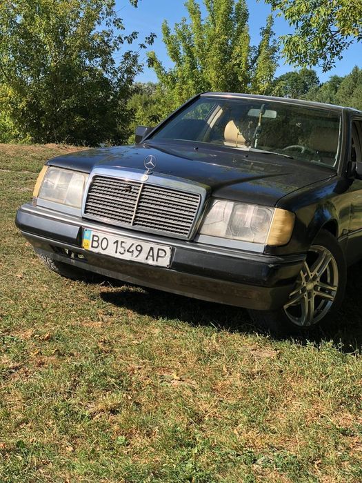 Продам мерседес 124. Обмін.