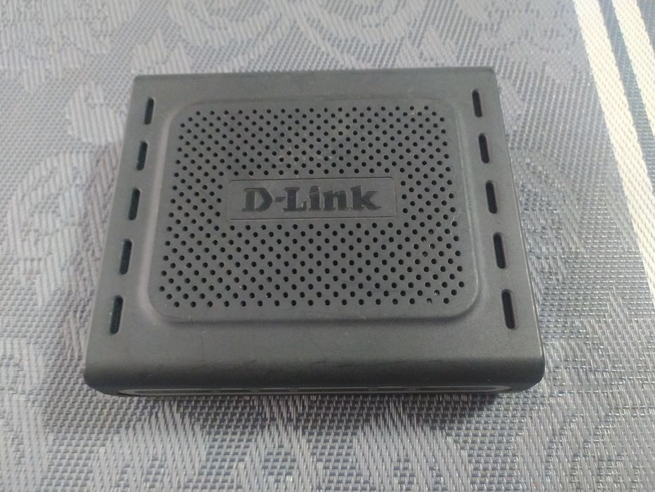 Роутер D-LINK DSL-2500U