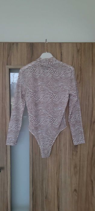 Beżowo białe body cienkie rozciągliwe Primark, roz 38-40
