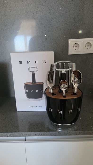 Smeg Flatware Set _ New493772086864128000