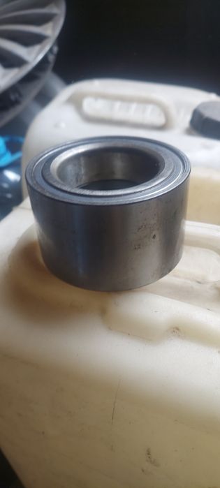 Подшибник ступицы BTH 1215 C