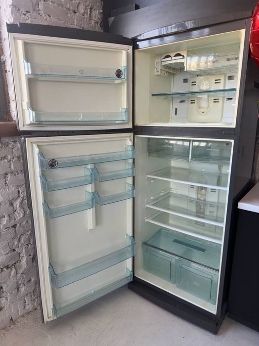 Холодильник Electrolux