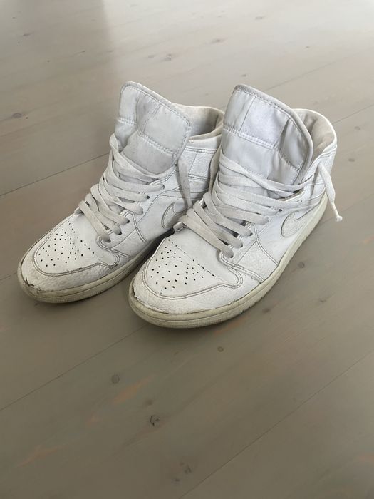 Buty Białe Nike Air Jordan 1 mid rozmiar 41