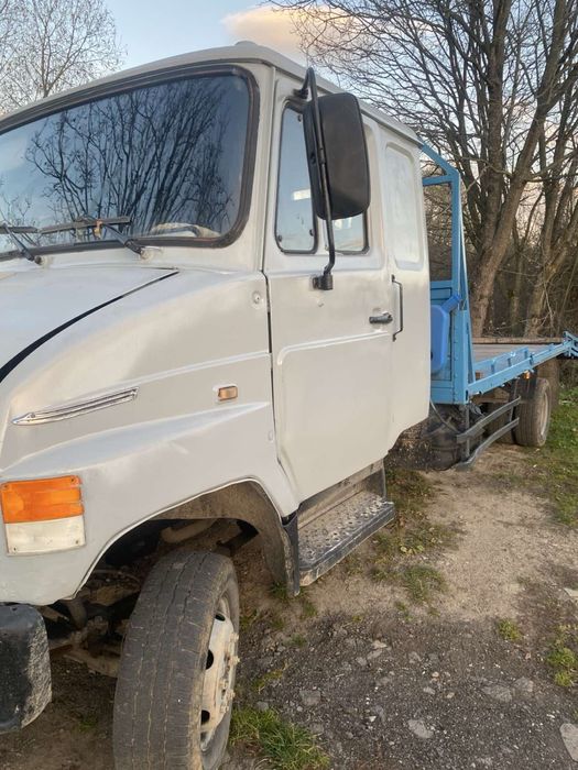 Зіл бичок евакуатор