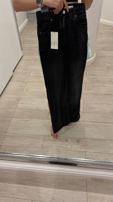 Джинси wide leg від Zara