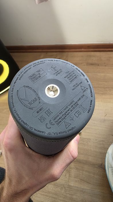 Coluna Portátil Bluetooth Ultimate Ears Megaboom 3