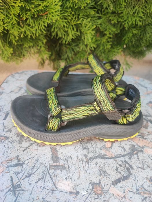 Детские босоножки TEVA 27 размер