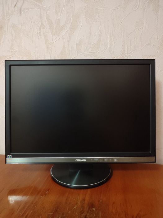 Комплект ПК + Монітор 22" Asus (AMD A8 / 8GB DDR4 / SSD 256GB)