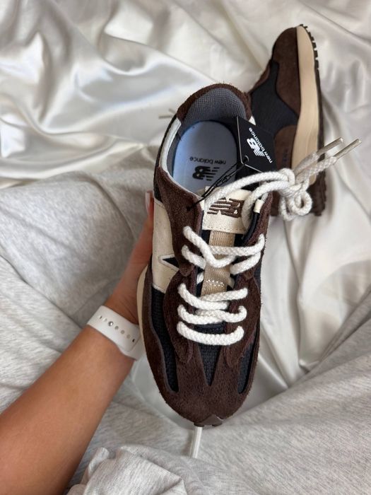 36-45 New Balance 327 Rich Earth Brown