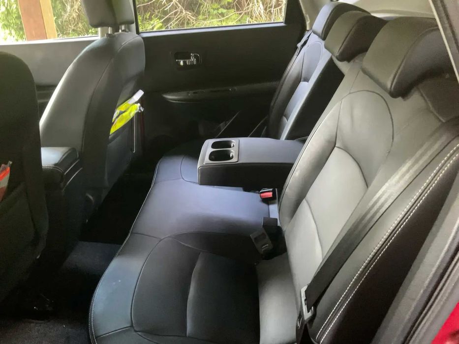 Nissan Qashqai      2013