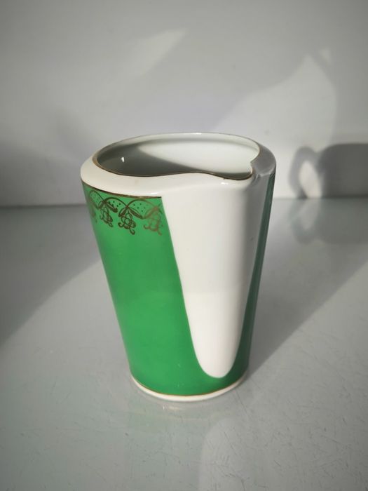 Mlecznik Chodzież PRL zielony