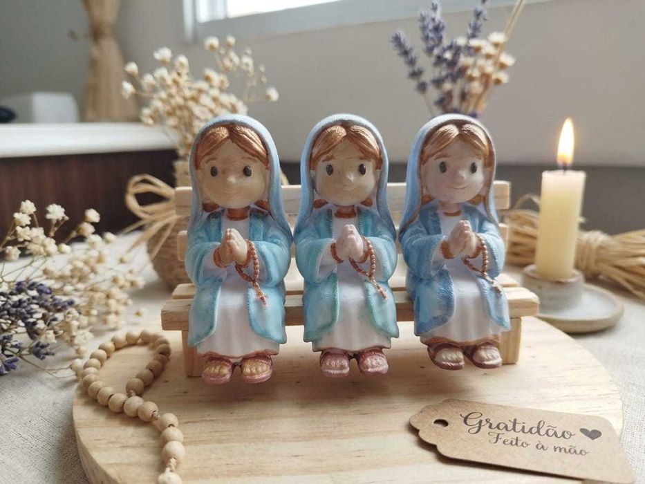 Mini Maria Sentada