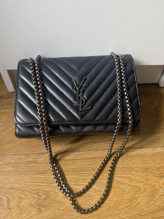 Czarna solidna piękna torebka na łańcuszku ala ysl
