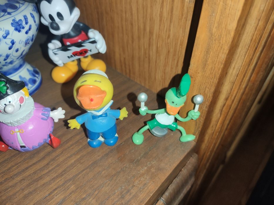 Figuras em pvc- os patinhos