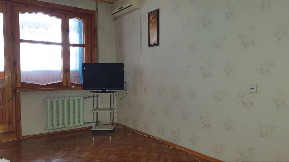 Аренда однокомнатная квартира 3/5 Таврический