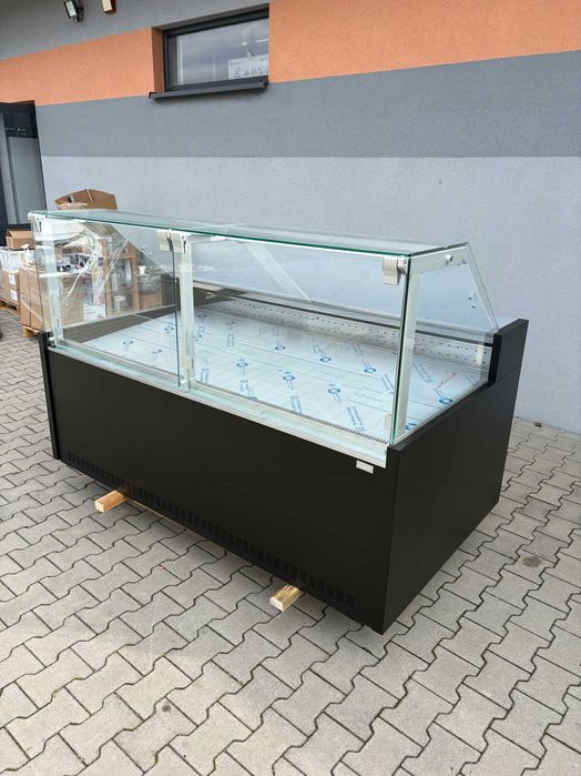 Lada chłodnicza  NOWWOŚĆ  hit 2026 szyba prosta   marka premium