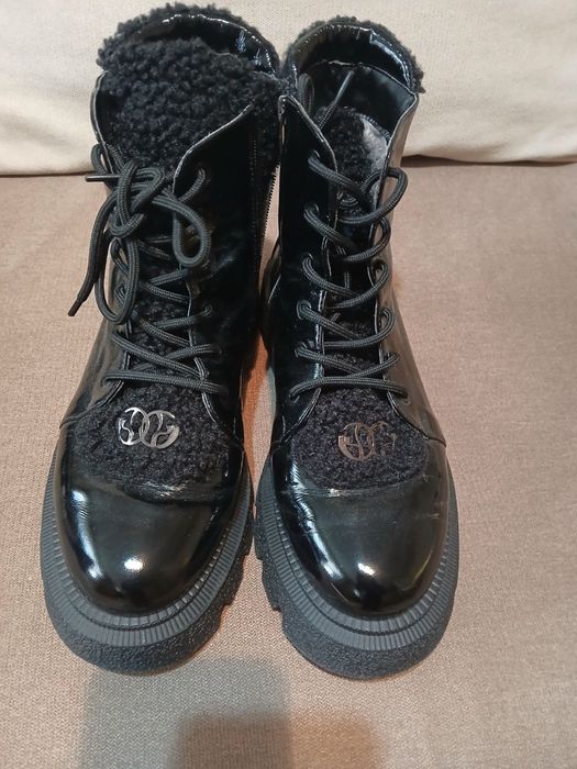 Жіночі черевички