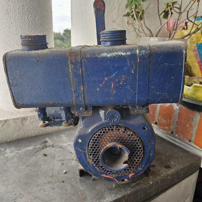 Motor de rega para restaurar