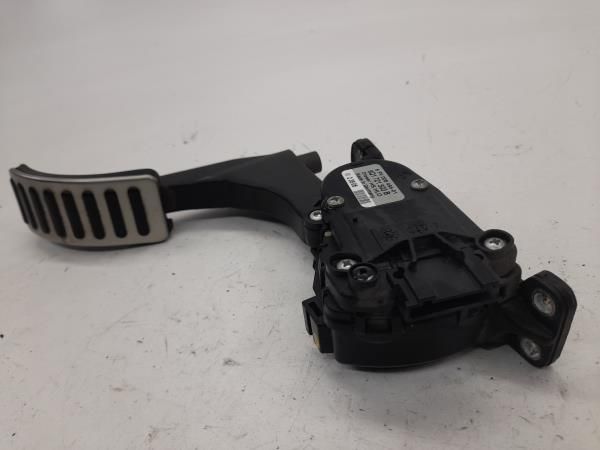 Pedal do acelerador SKODA Fabia I Break (6Y5)