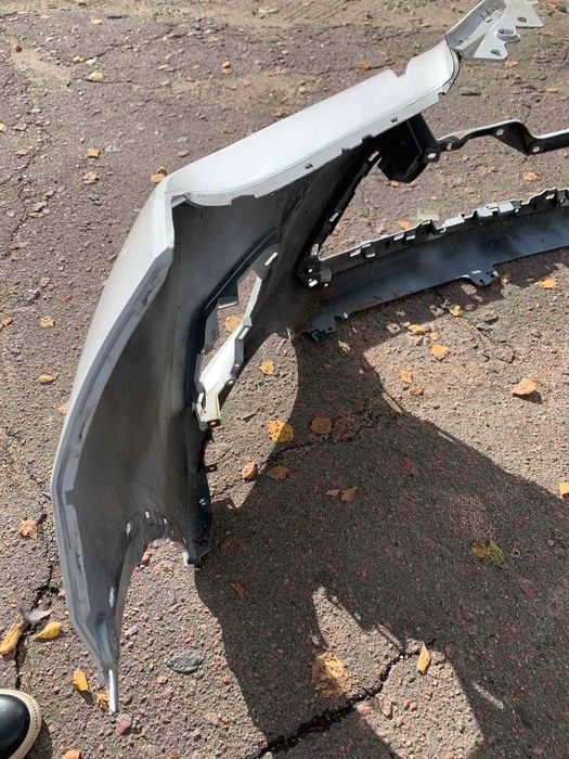 Бампер Лехус NX 300