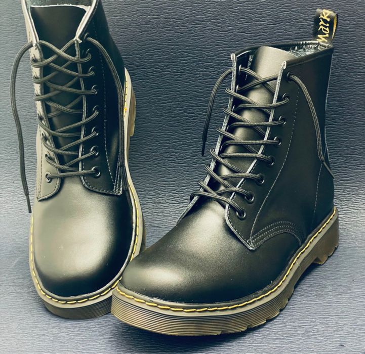 Glany botki martensy goth punk gotyckie traperki timberki