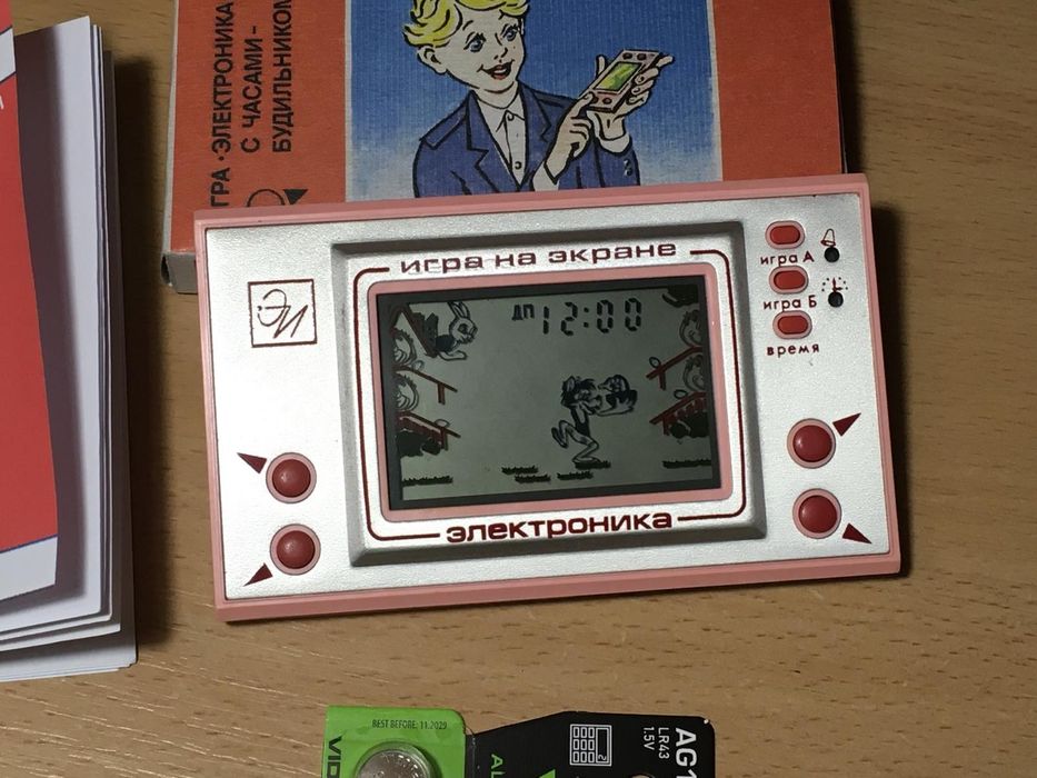 Новая игра электроника волк ловит яйца ну погоди