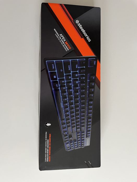 Teclado steelseries apex m400