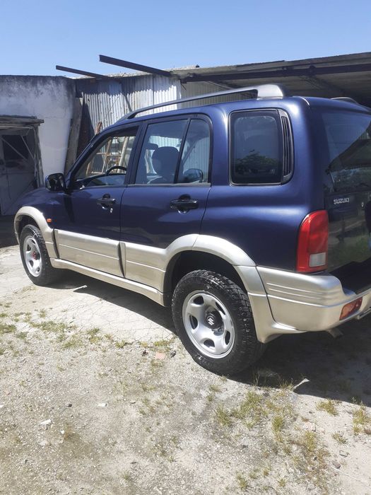 Vemdo jipe suzuki gramde vitara dizel  2000 turbo 4x4