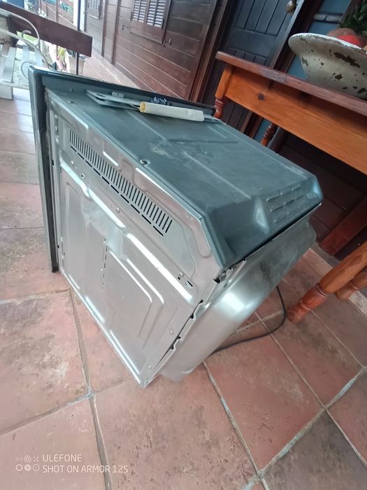 Forno Ariston de encastrar eéctrico