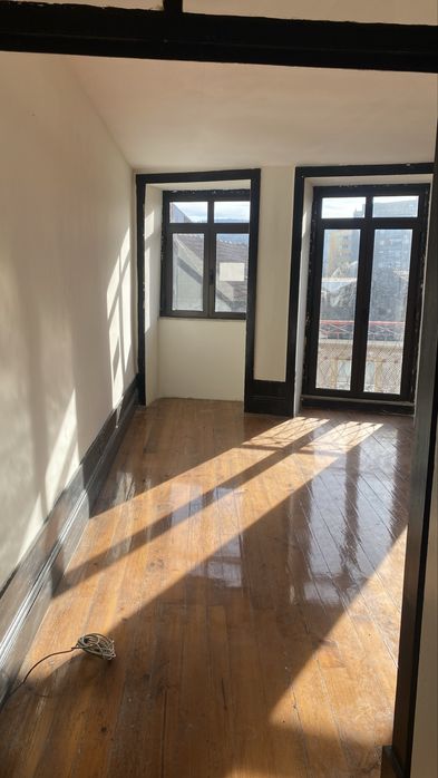Alugo quartos centro de braga