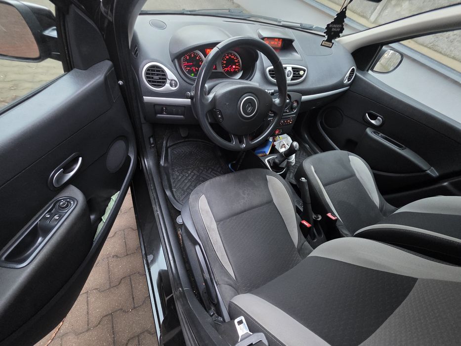 Renault Clio III 1.5 Dci 2011 5 drzwi przegląd 12/2026