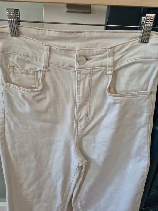Calças brancas coulotte Massimo Dutti