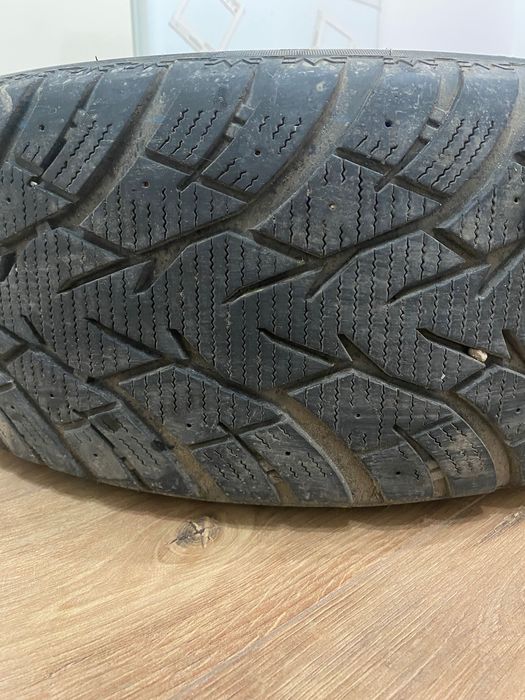 Шини зимові 205/55 R16 APLUS