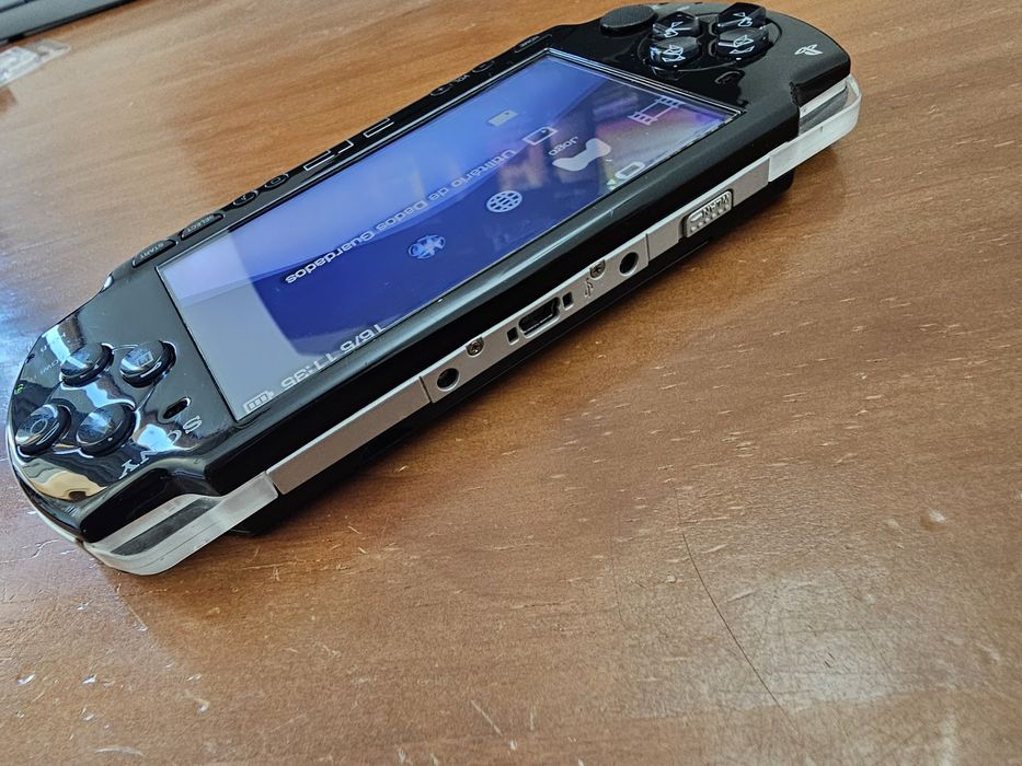 Sony PSP Slim 64Gb 100 jogos